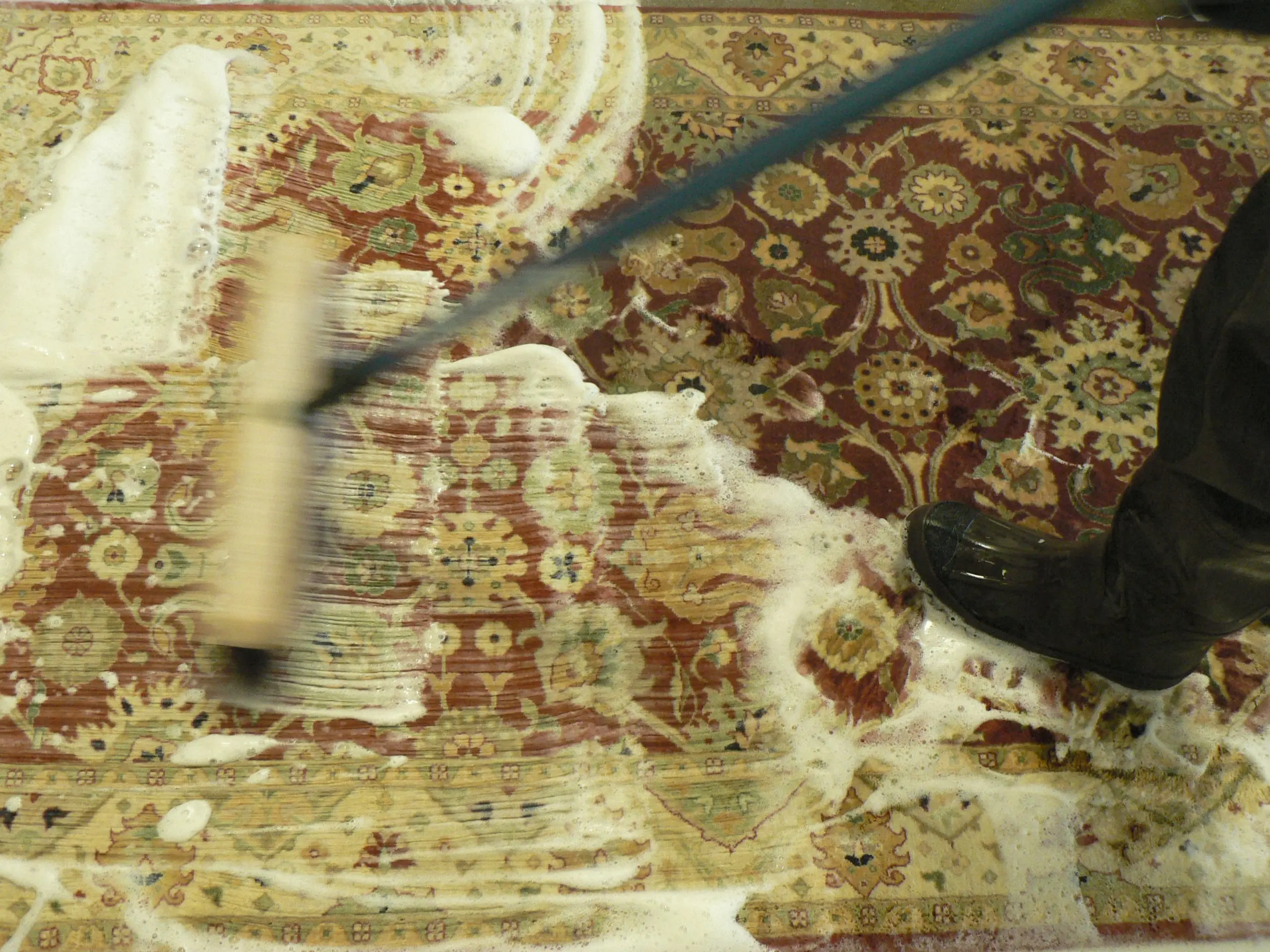 cleaning a rug - rug wash