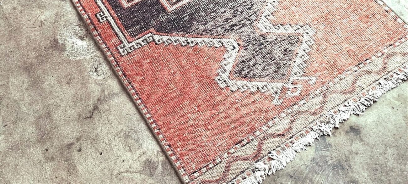 Sustainable Decor: Why Hand-Knotted Rugs are the Eco-Friendly Choice shabahangrugs photo